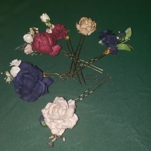 Flower hair clips
